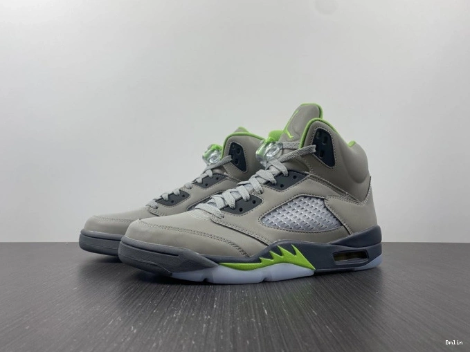 Bmlin 5 Jordan Retro (2022) Bean DM9014-003 Green 0825